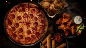 Game Day Food: Why Napoli Pizzeria is Your Best Bet for the Big Game in Las Vegas